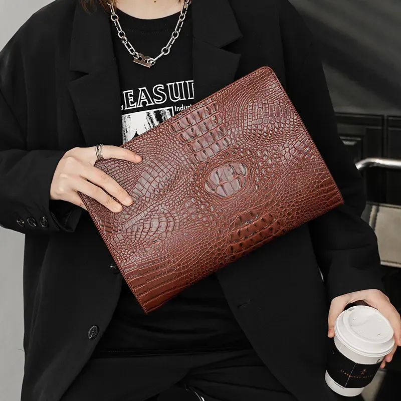 Men's Crocodile Pattern Clutch Bag - Stylish Black Envelope Handbag with Random Location & Pattern, Perfect for Everyday Commute and Professional Use, Casual Accessory | Crocodile Pattern Bag | Bag