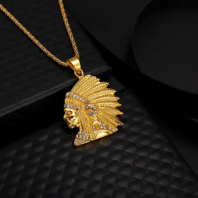 A men's retro creative portrait pendant necklace - with a golden metal strap and exquisite feather and beaded design, it is suitable for both casual and formal occasions. It is a unique holiday gift with a modern contrast style and fine craftsmanship