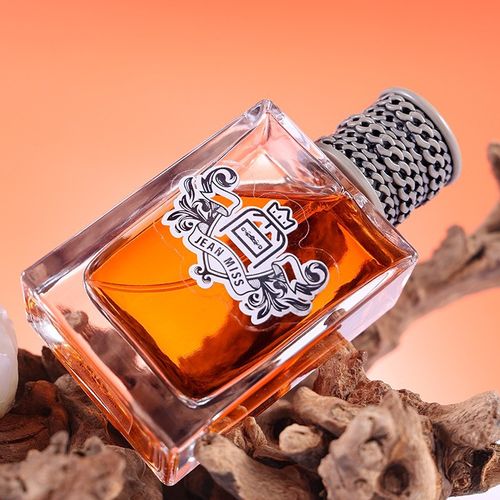 Elegant 100ml men's strong perfume spray Natural musk Wooden perfume Long lasting fragrance Suitable for dates
