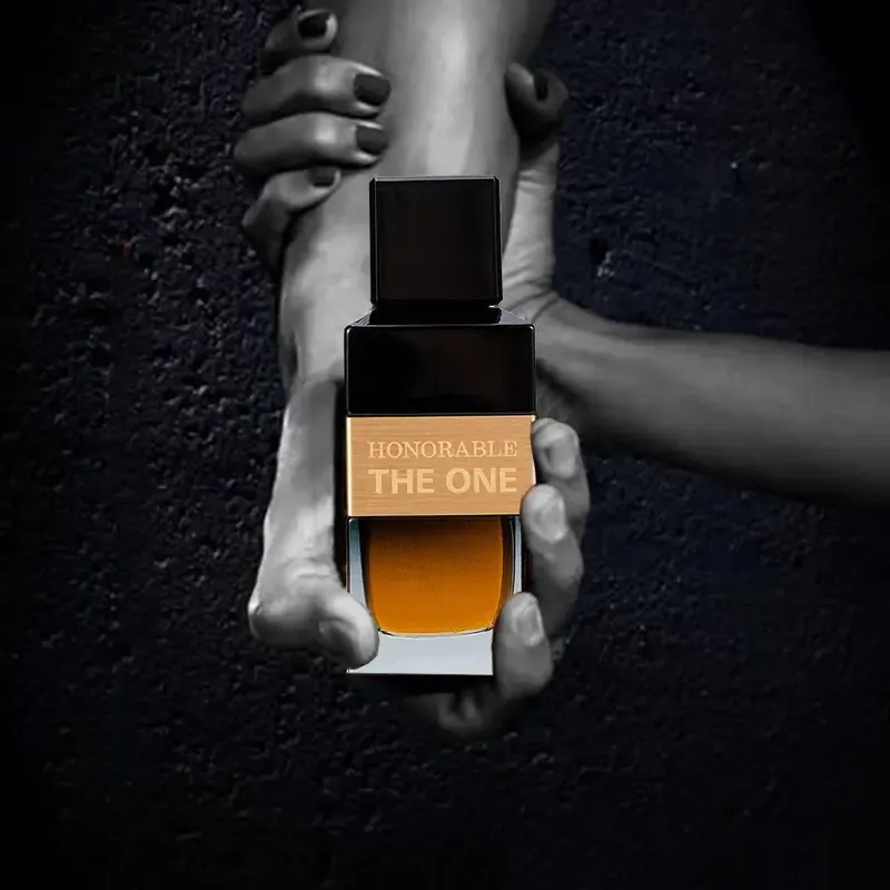 Premium Eau dessert for men - Wooden notes, 100ml with cardamom, pink pepper, violet leaves and mint - suitable for business, date and casual occasions