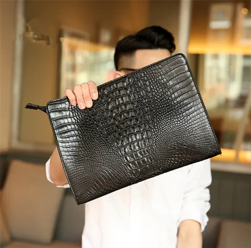 Men's Crocodile Pattern Clutch Bag - Stylish Black Envelope Handbag with Random Location & Pattern, Perfect for Everyday Commute and Professional Use, Casual Accessory | Crocodile Pattern Bag | Bag