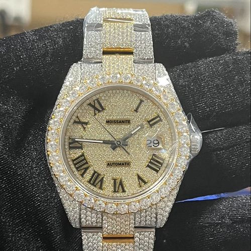 Bestselling Moissanite Starry Sky Watch – Luxury Design with Gold Dial