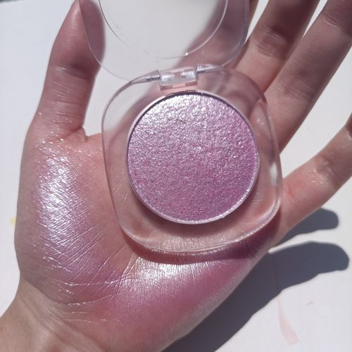 INTOPOP Stardust Highlighter – Sparkle That Lights Up Your Look