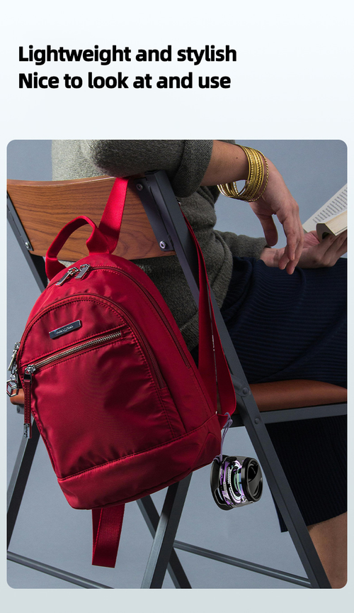 2025 New Style 5.3 Magnetic Mini Waterproof Speaker Multifunctional Portable Speaker Pairing USB-C Charge High Definition Sound