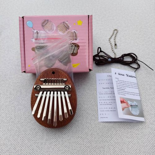 Mini 8 Key Thumb Piano（Gift box + metal chain + hanging rope）