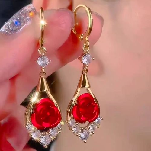 Red rose earrings for women, 2025 new arrival, trending design, high-end and luxurious, elegant temperament, embellished with rhinestones.
