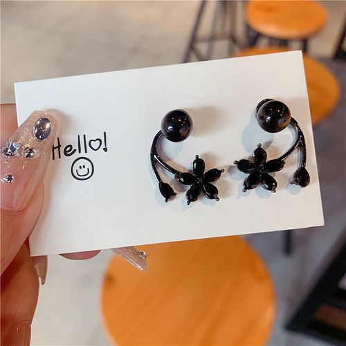 Korean Black Flower Stud Earrings for Women Exquisite Versatile Imitation Pearl Fishtail Earrings Girls Wedding Party Jewelry