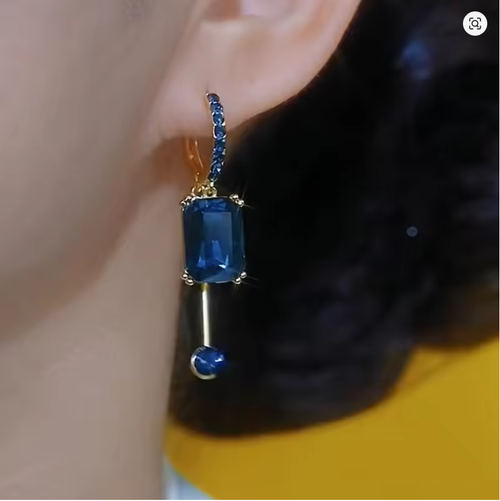 New Fashion Square Blue Crystal Pendant Earrings for Women Elegant Light Luxurious Temperament Girls Party Trend Jewelry Gifts