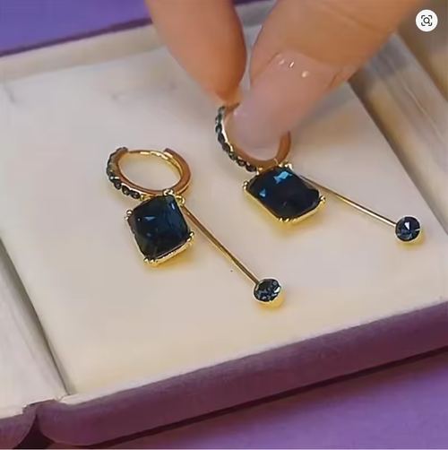 New Fashion Square Blue Crystal Pendant Earrings for Women Elegant Light Luxurious Temperament Girls Party Trend Jewelry Gifts