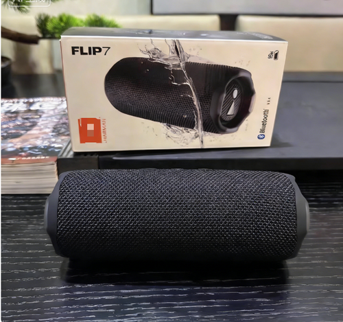 Waterproof Bluetooth Speaker: 16H Playtime, Bold Bass & On-the-Go Fun!