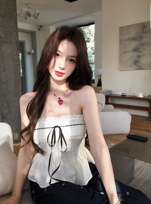 12YE 辣妹抹胸上衣女夏季性感花邊設計感小衆胸墊短款背心吊帶