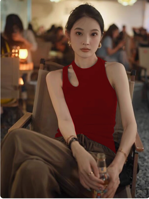 紅色背心掛脖吊帶女別致西裝內搭無袖T恤時尚設計感小衆打底上衣
