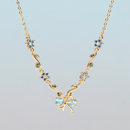 necklace   The Beauty of the East