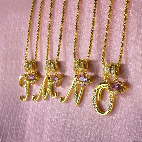 Colorful A-Z letter pendant necklace for girls personalized initial jewelry small luxury high-end luxury gold-plated brass dopamine 26 English letter zircon figaro chain pendant necklace