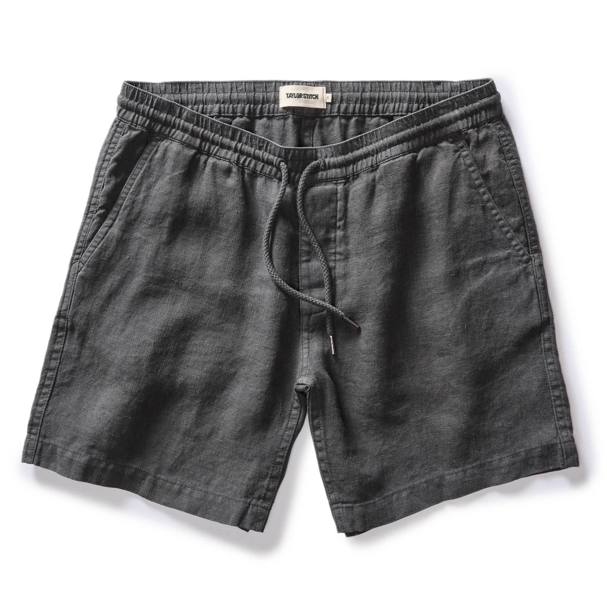 Uwrna Apres Short in Faded Black Hemp