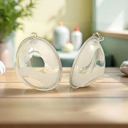 Wearable Breastfeeding Cups