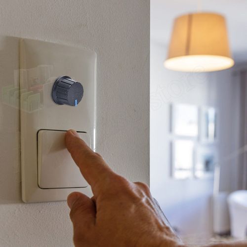 Voltage Controller