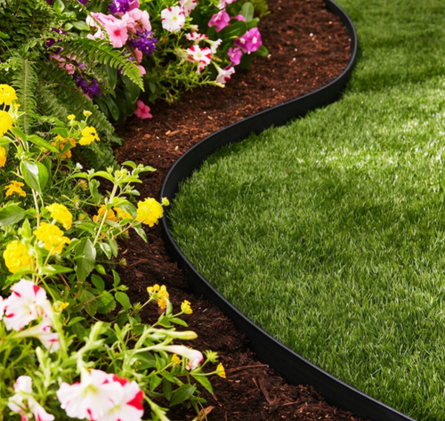 Black lawn edging