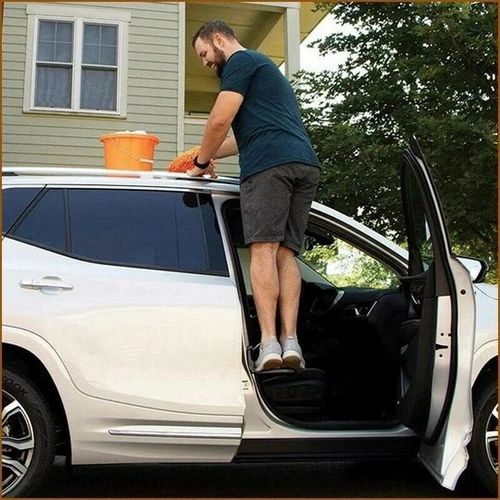 Multifunctional folding luggage step