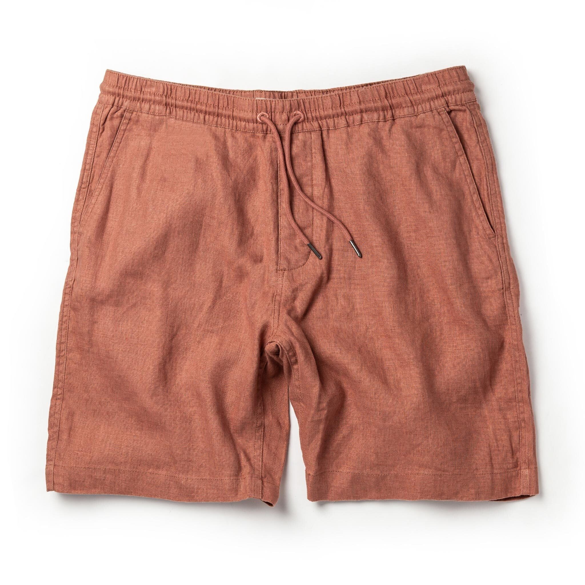 Avonw Apres Short in Rust Hemp