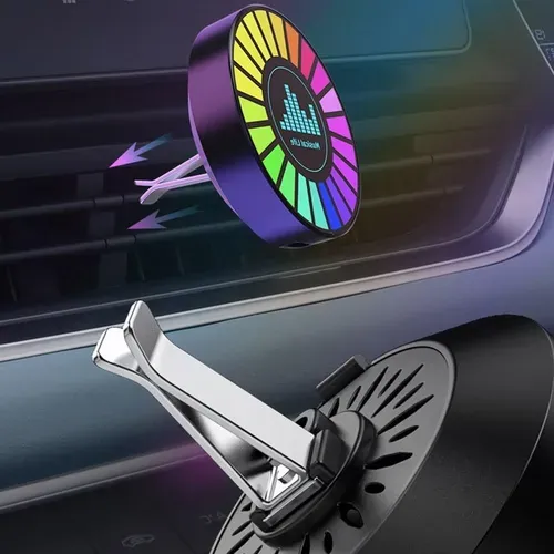 Sound pick up lamp dance with music