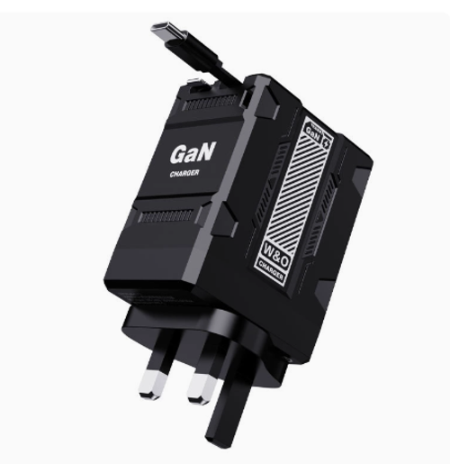 British standardCharger USB charging plug, multi-functional fast charging adapter, compatible with Android and Apple mobile phones and data cables.