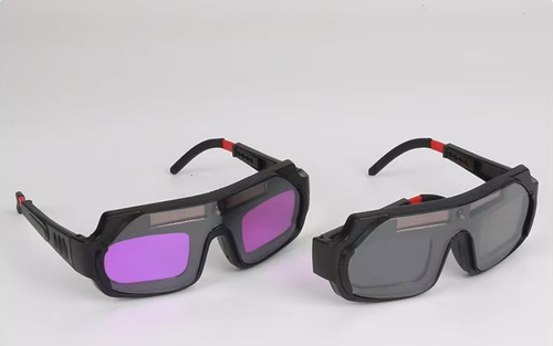 Auto Darkening Welding Glasses, Anti-Glare Arc Welding Goggles for Welder, Professional Eyes Protection for Argon Arc Welding, Anti-Ultraviolet Anti-Infrared