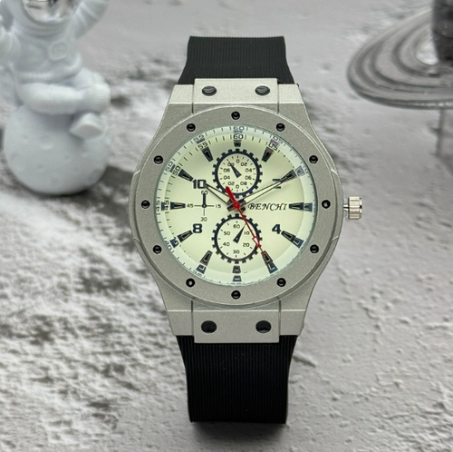 New Men's Blue-Light Watch: Casual Sports Quartz Watch with Silicone Strap Stylish & Trendy Men's Watch: Sports Quartz Watch with Blue-Light Mirror and Silicone Band — Eye-Protecting Men's Quartz Watch, a Versatile Casual-Sports Model with Silicone Strap