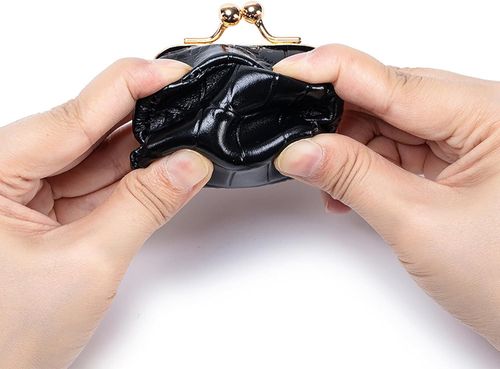 Genuine Cow Leather Mini Jewelry Box & Coin Purse for Women, Travel Jewelry Case with Kiss Lock, Holds Earrings, Rings, Necklace, Bracelet, Coins (Black Crocdile Pattern)