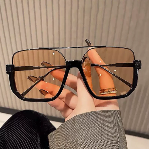 New stylish, premium-look square sunglasses with a double-bridge design—popular street-style shades favored by influencers.