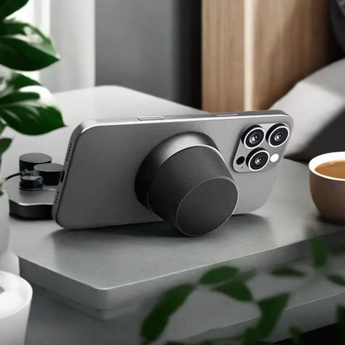 Magnetic Portable True Wireless Speaker Phone Stand IPX6 Waterproof Protection Long Play Time