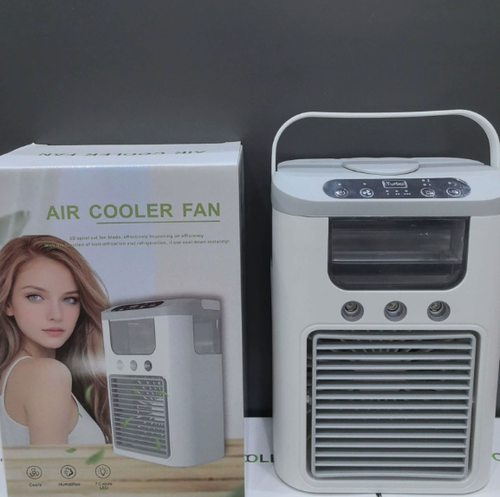 Portable Rechargeable Misting Fan with Triple-Nozzle Humidifier – Quiet Operation, Suitable for Office and Dormitory