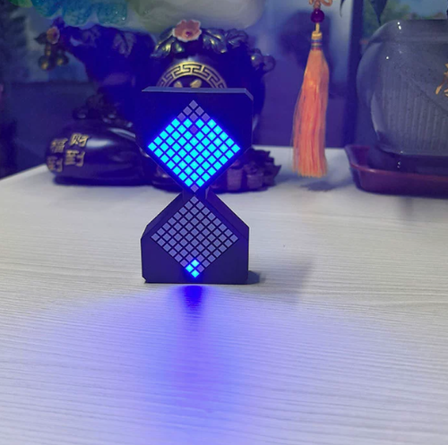 Illuminated Electronic Hourglass Timer, Home Desktop Ornament, Gravity-Sensing Creative Stress-Relieving Toy, Light and Shadow Electronic Hourglass, Gravity-Sensing Illuminated, Home Desktop Healing and Stress-Relieving Timer