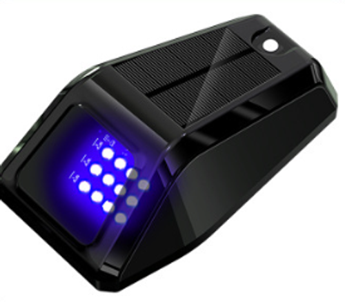 Universal Solar-Powered LED WarningStrobe Light for SUVs and Pickup Trucks – Wireless, Decorative Roof-Mounted Pilot Light