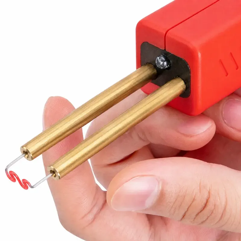 This handheld copper-plated plastic welding tool features an ergonomic design, making it lightweight and portable. It provides rapid heat-up and fast welding, with a simple and easy-to-use operation. It is suitable for bumper repair and is a useful tool for all plastic repair needs.