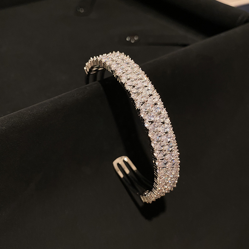 Platinum full diamond wide diamond bracelet ring narrow version simple fashion all-match dinner party party bracelet