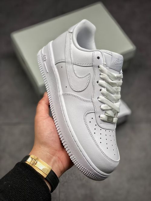 Nike NK9004