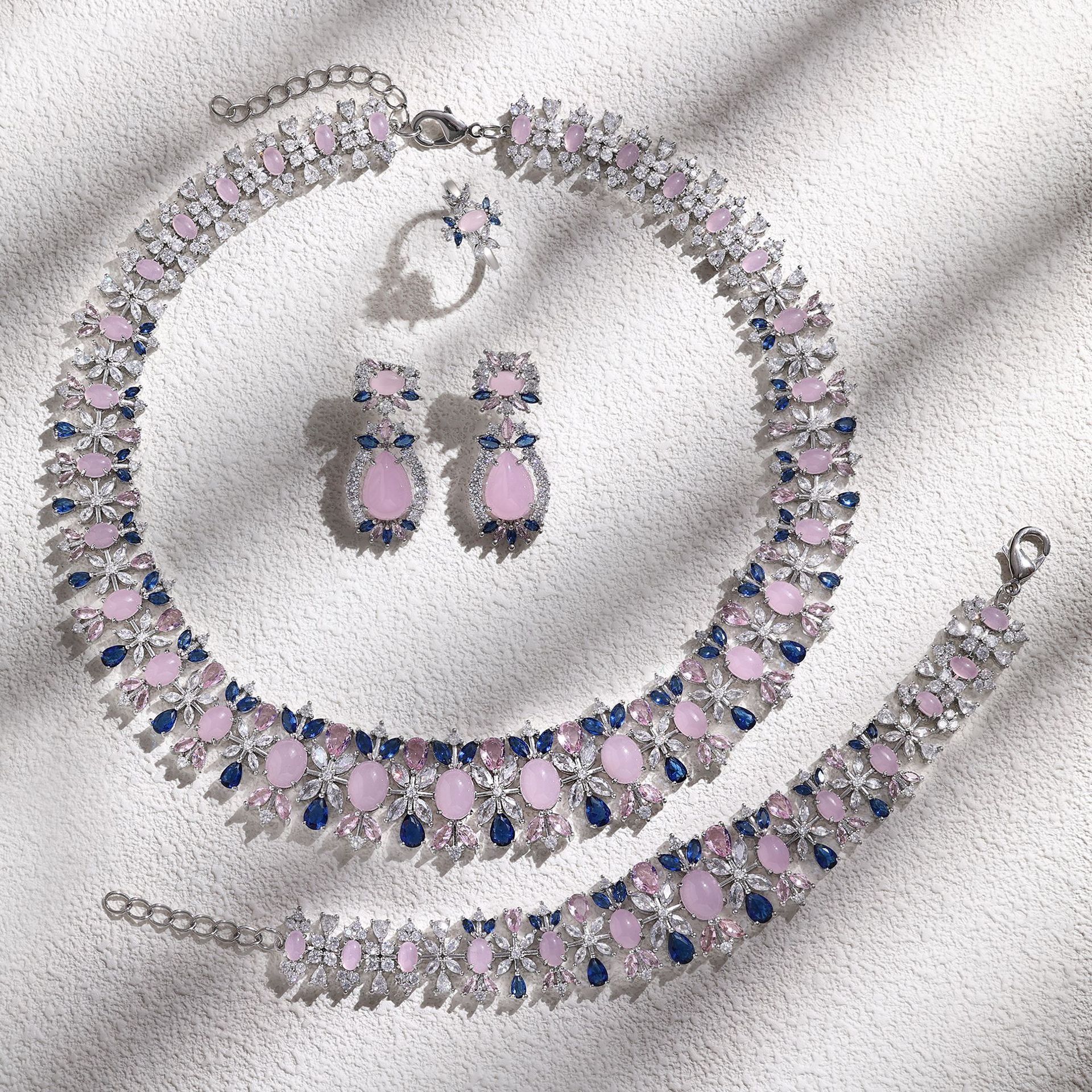 Hot Selling Copper Zircon Necklace Earrings 4-piece Set, Luxurious Full Diamond Chalcedony Dinner Jewelry Set