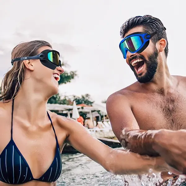 Swimming goggles, adjustable