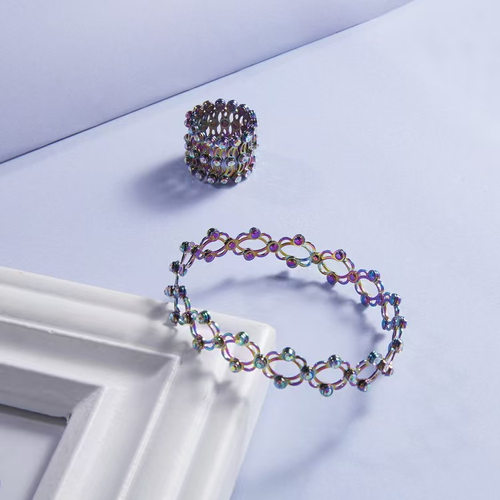 Expandable Ring-to-Bracelet Jewellery