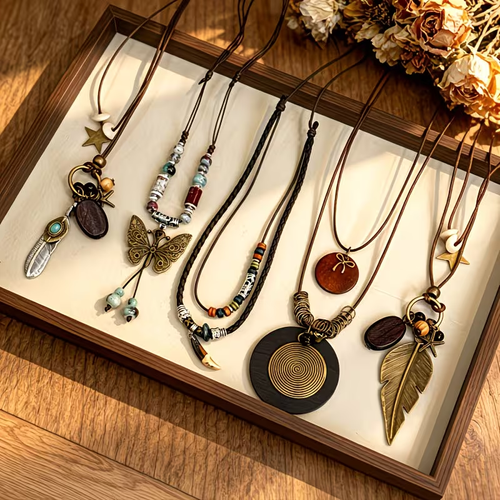 Bohemian Style Vintage Necklace, Long Double-Layer Sweater Chain, Malade Y-Chain, Fashionable And Elegant, Feather Leaf Butterfly Star Pendant, Suitable for Daily Wear, Attending Banquets, Gifting