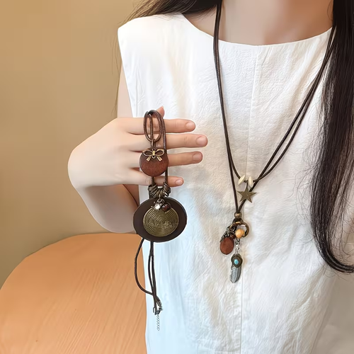 Bohemian Style Vintage Necklace, Long Double-Layer Sweater Chain, Malade Y-Chain, Fashionable And Elegant, Feather Leaf Butterfly Star Pendant, Suitable for Daily Wear, Attending Banquets, Gifting