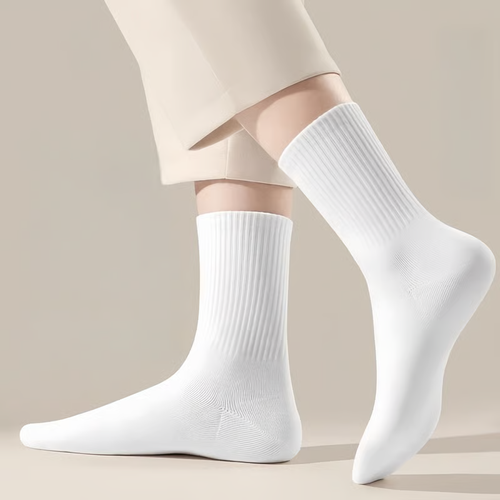 Unisex travel socks: Buy 3 packs and get 2 free, for a total of 5 packs.