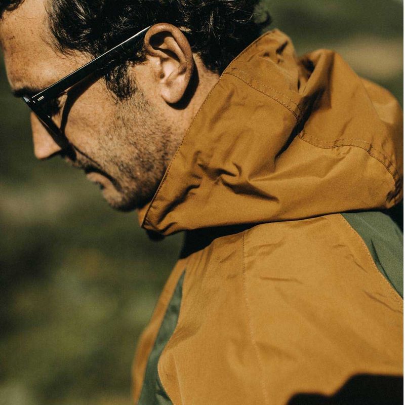 Rccuv Powder Jacket in British Khaki &amp; Olive