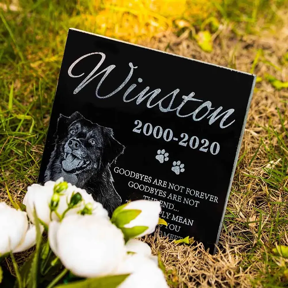Personalized pet portrait memorial tombstones, pet death memorials, and condolence gifts for pet lovers and owners.