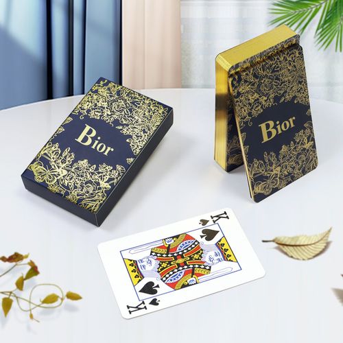High-end gold and silver poker black core paper poker party gift entertainment
