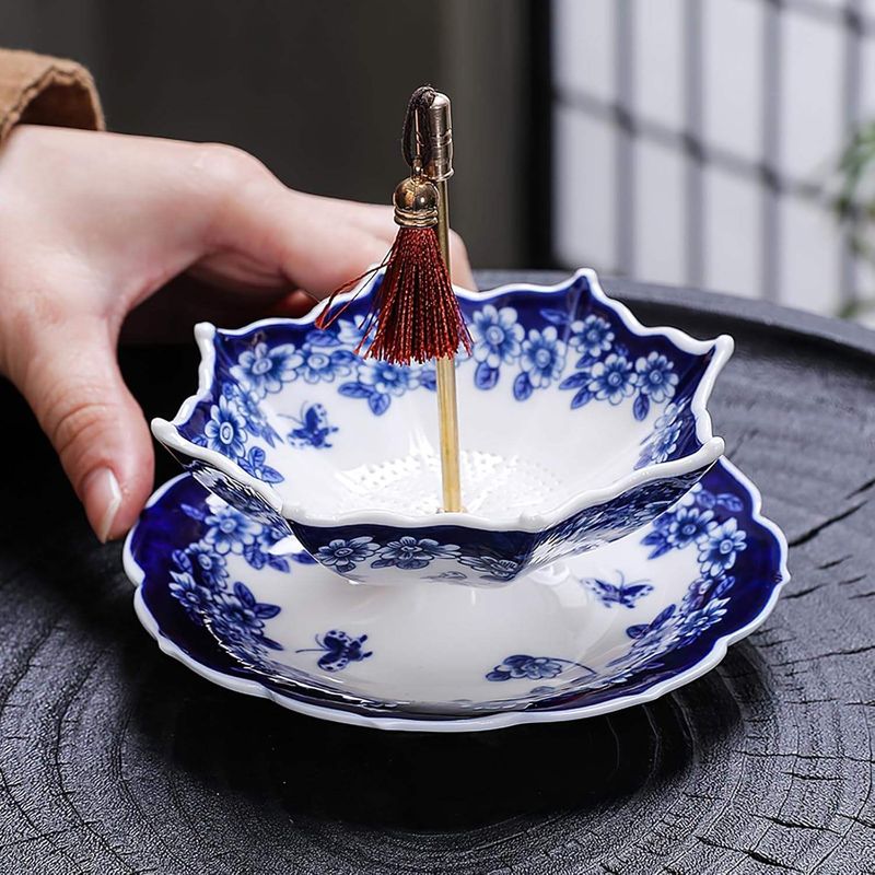 Umbrella Shape Porcelain Tea Strainer & Infuser Chinese Blue White Rotating Design Multi-Purpose Dishwasher Safe Loose Leaf Tea