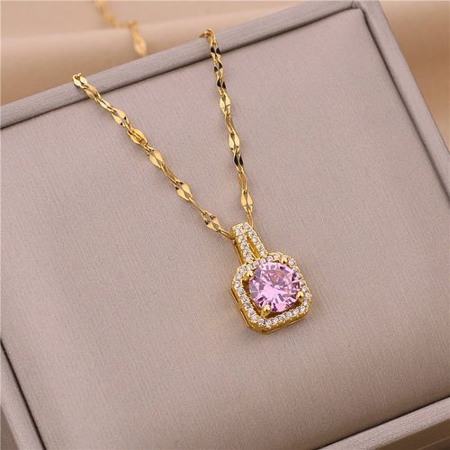 Titanium Steel Fashion Square Diamond Necklace Female Zircon Geometric Pendant Necklace Jewelry