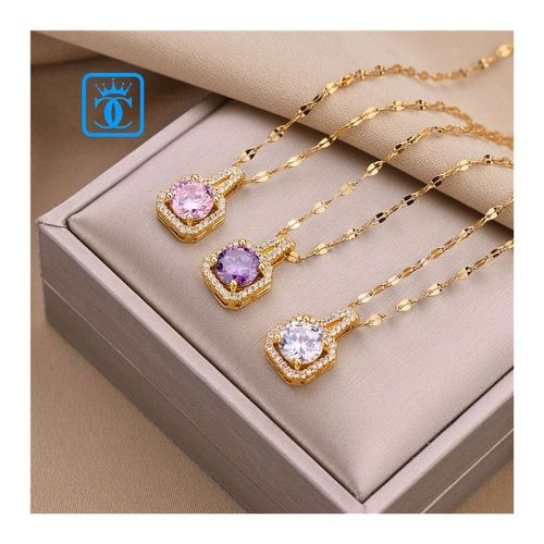 Titanium Steel Fashion Square Diamond Necklace Female Zircon Geometric Pendant Necklace Jewelry