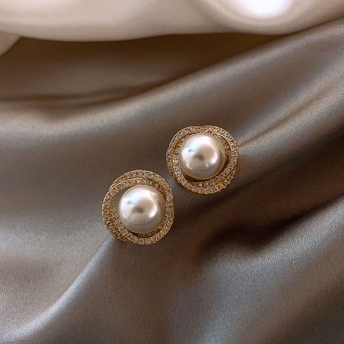 2 Pairs New Fashion Pearl Bow Earrings for Women's Versatile